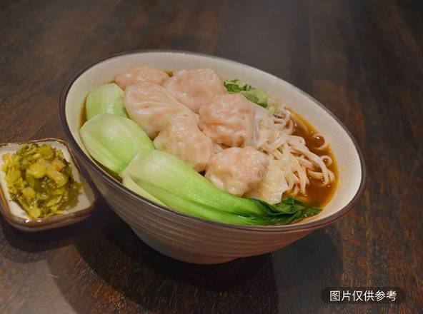 13. Red Braised Shrimp Wonton Noodle Soup 红烧鲜虾馄饨汤面